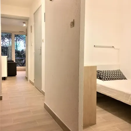 Le Wawerly 1 Apartment *
